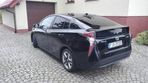 Toyota Prius - 4