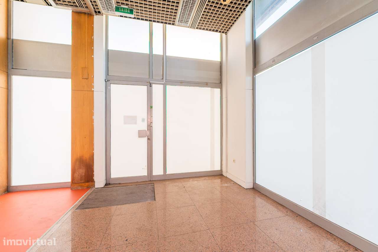 Loja 174m2 - Odivelas Centro - Grande imagem: 4/27