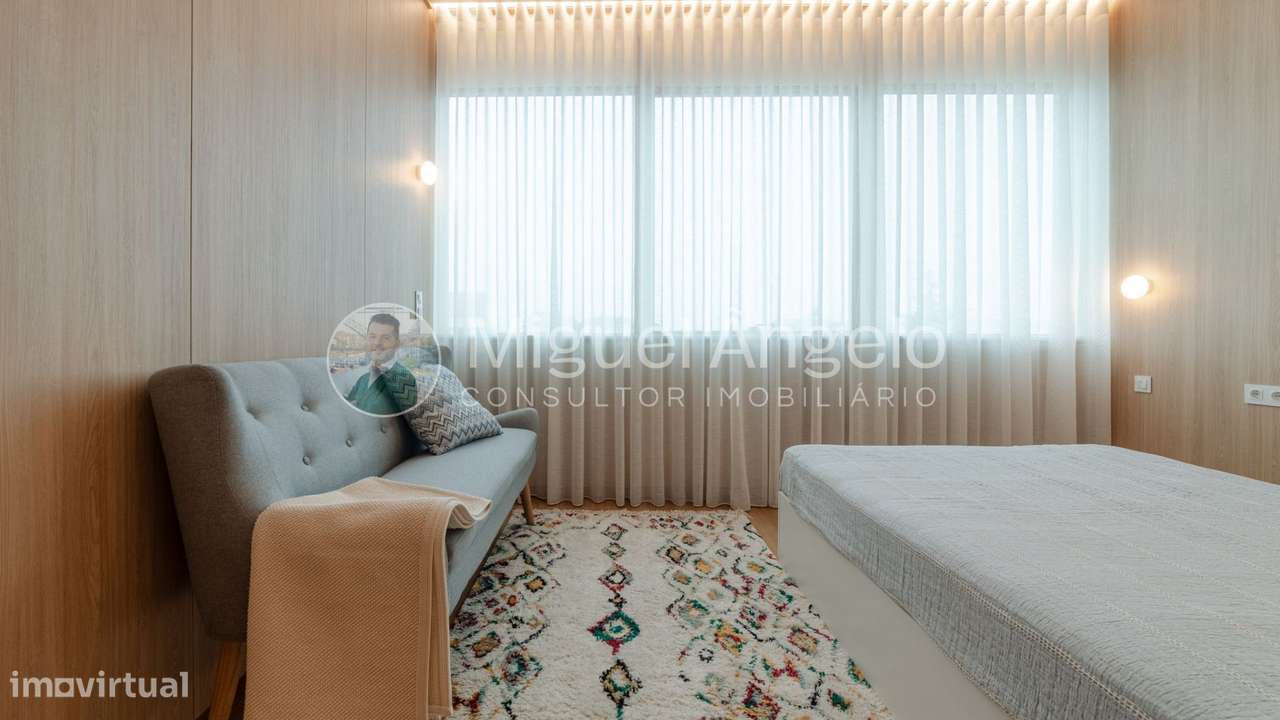 Apartamento T0 novo c/ lugar de garagem e totalmente mobilado - Grande imagem: 2/15