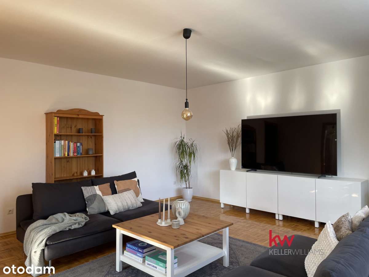 Tradycyjny dom w atrakcyjnej lokalizacji - Pełny obrazek: 4/20