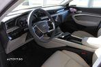 Audi Q8 Sportback e-tron 55 quattro Advanced - 8