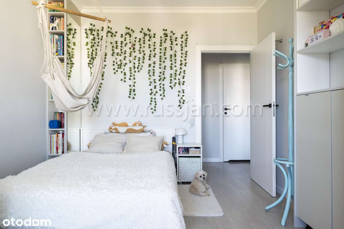 Wygodne mieszkanie osadzone w nowoczesnej enklawie-15