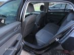 Volkswagen Golf 2.0 TDI SCR DSG Move - 31