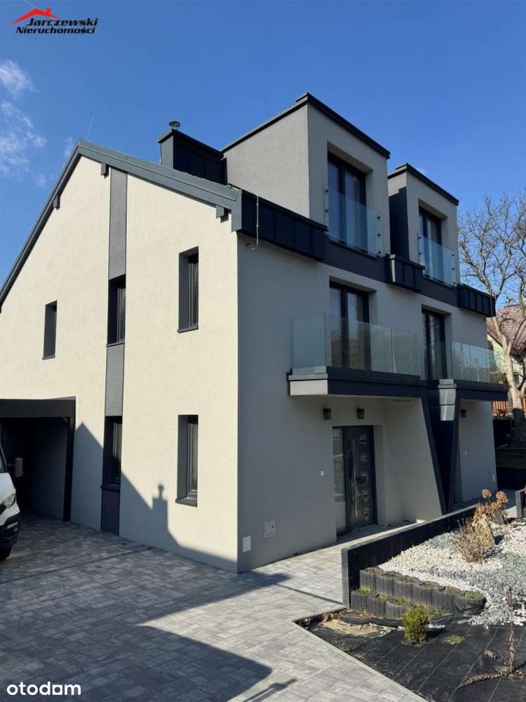 Dom bliźniak w kameralnej inwestycji na Bielanach-2