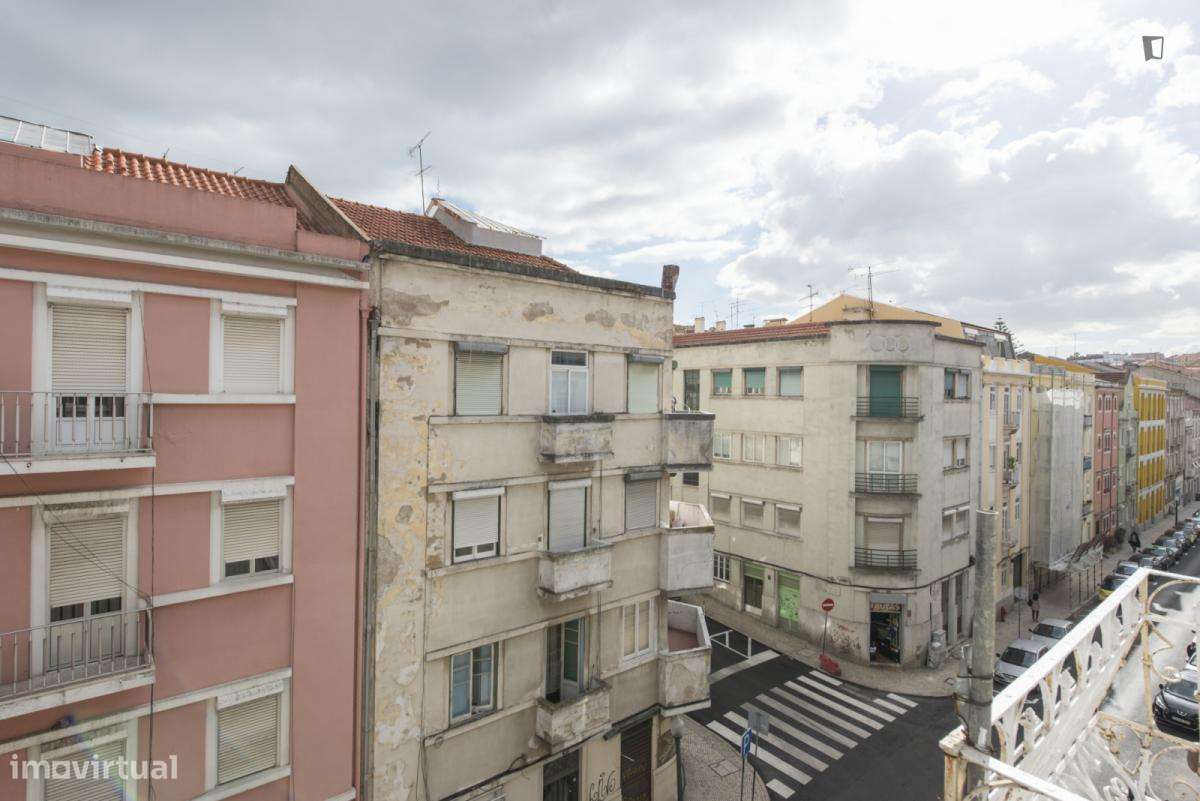 Quarto - localizado em Arroios Lisbon - Grande imagem: 4/26