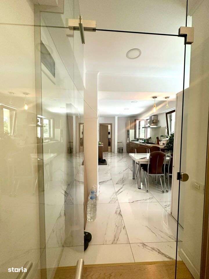 VANZARE 2 cam 70 mpu vis a vis de Stejarii Residence-3