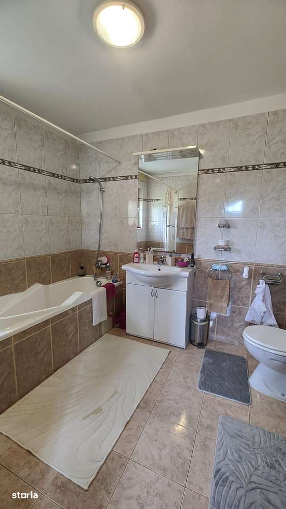 De vanzare casa in Bacia ,nr.4A-15