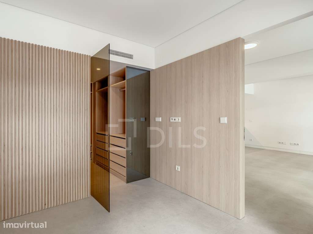 Apartamento T1 com varanda, junto à Avenida da Liberdade-16