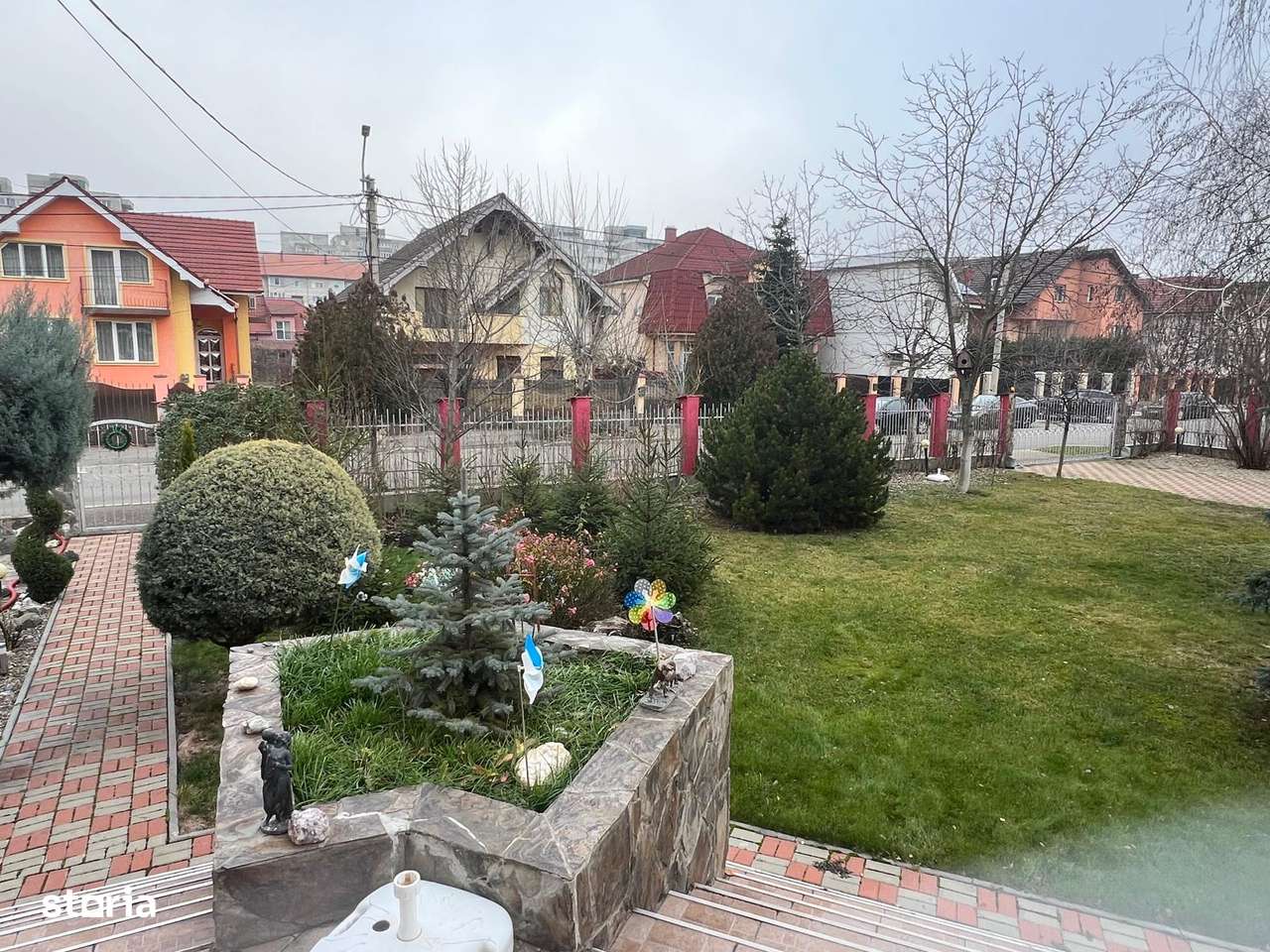 Vilă exclusivistă de vânzare | Zona Nufărul – Oradea Teren 1.000 mp - Imagine principală: 3/15