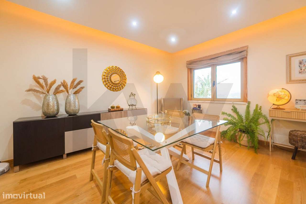 Moradia T4+1 em Agualva-Cacém – Conforto, Qualidade e Vista Desafogada-10