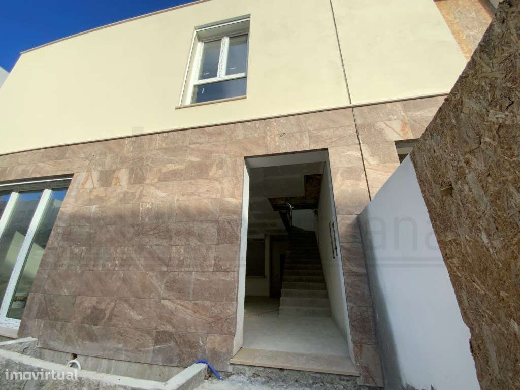 MORADIA T4 EM TIRES - CASCAIS-32