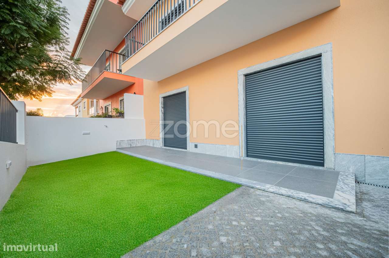 Moradia T3 com 6 assoalhadas, nova, no Alto dos Gaios - Estoril - Grande imagem: 5/38