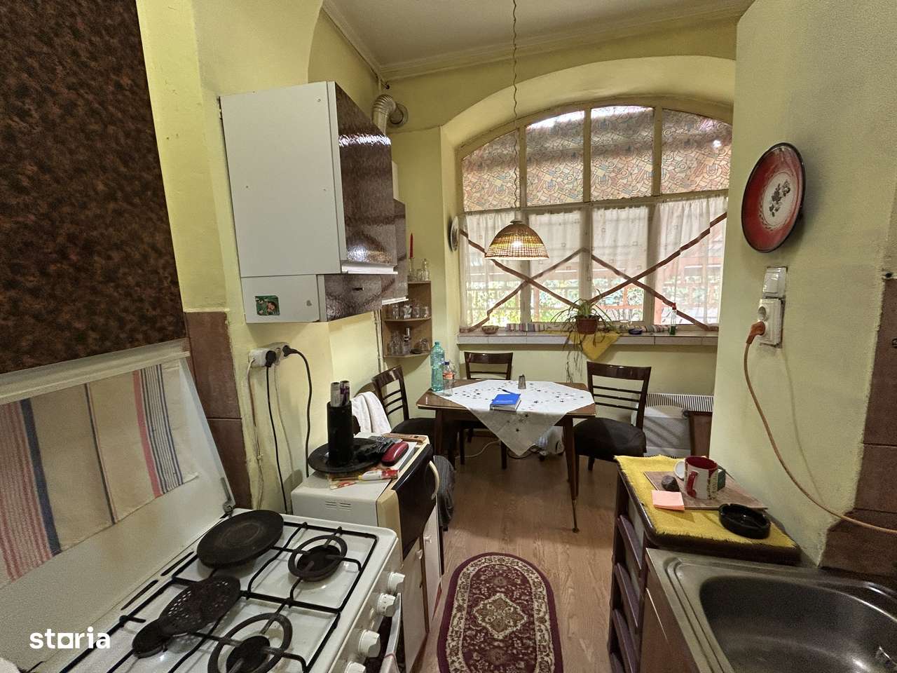 Vand apart.2 camere central,str.Cozia,langa biserica Evrei,st.114 mp. - Imagine principală: 1/12