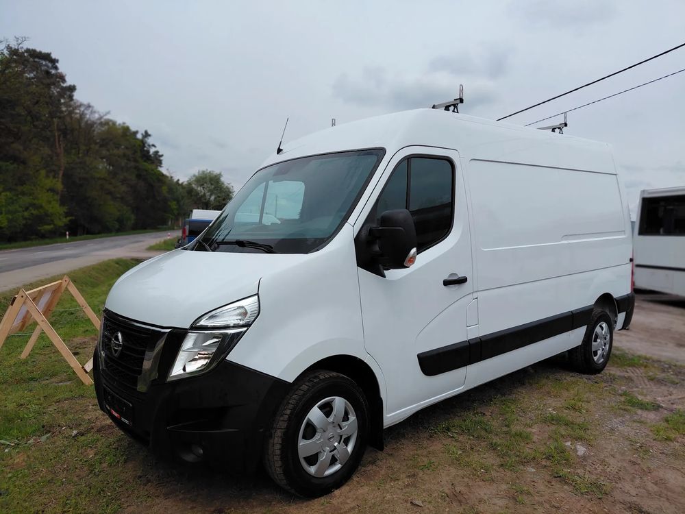Nissan Interstar 2022