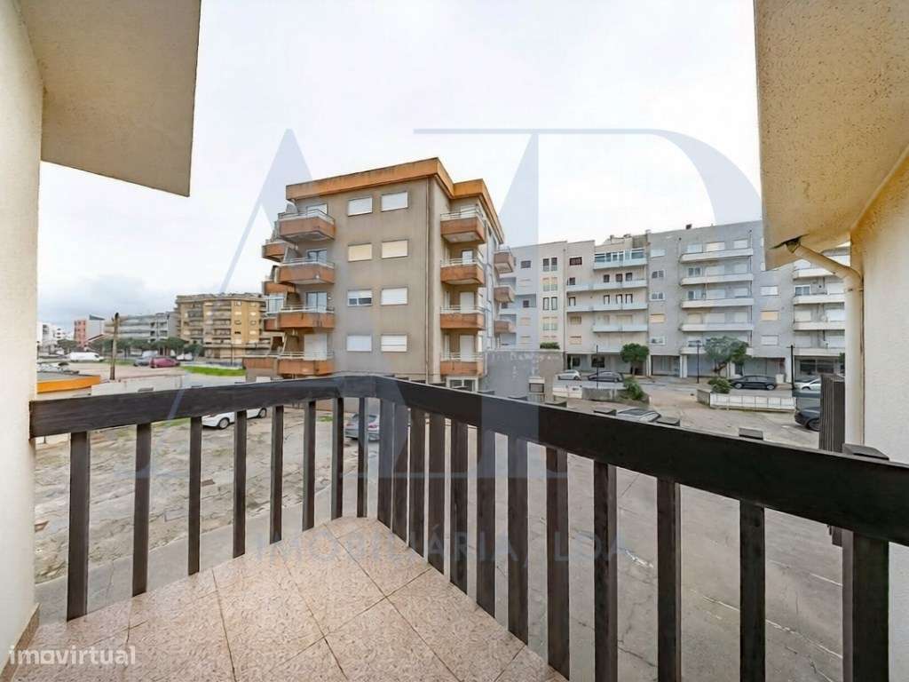 Moradia T3 em AVer-o-Mar na Primeira Linha-11