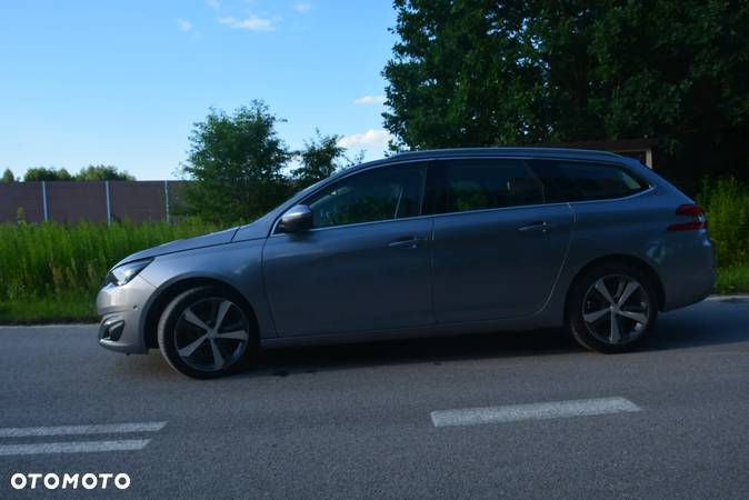 Peugeot 308 1.6 BlueHDi Allure S&S - 5