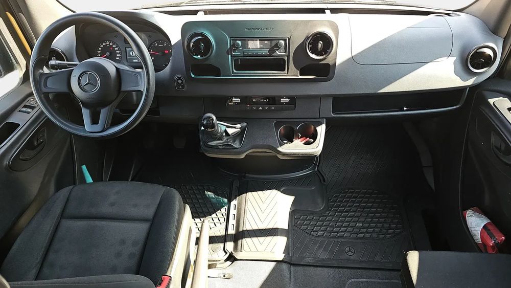 mercedes-benz Sprinter