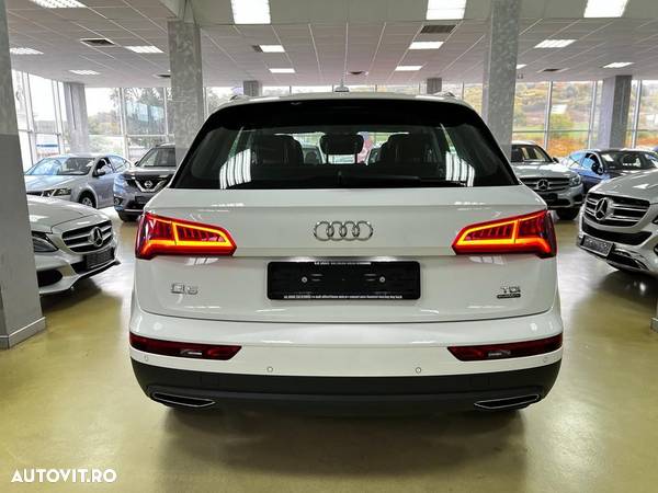 Audi Q5 2.0 TDI quattro S tronic - 4