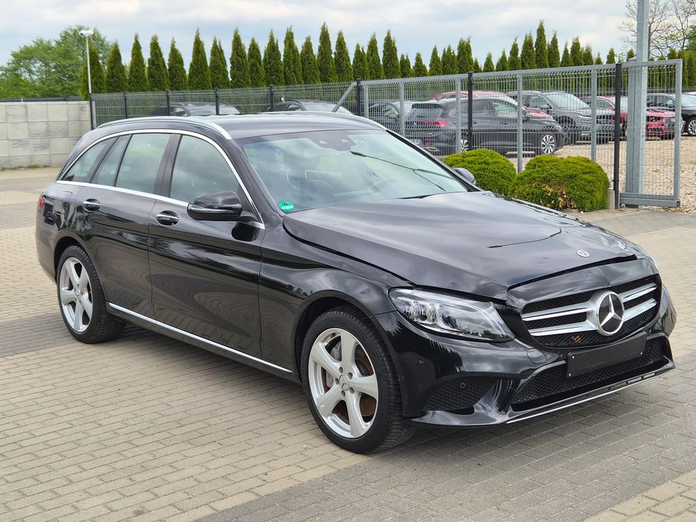 Mercedes-Benz C W205 300 de 9G-TRONIC Avantgarde 2020
