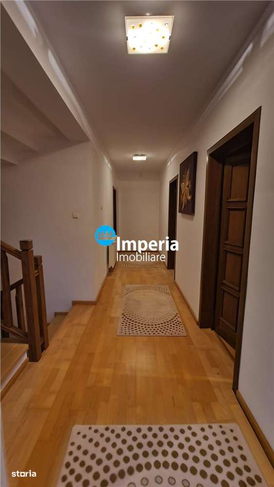 Casa deosebita la marginea padurii, in Barnova - Imagine principală: 5/8