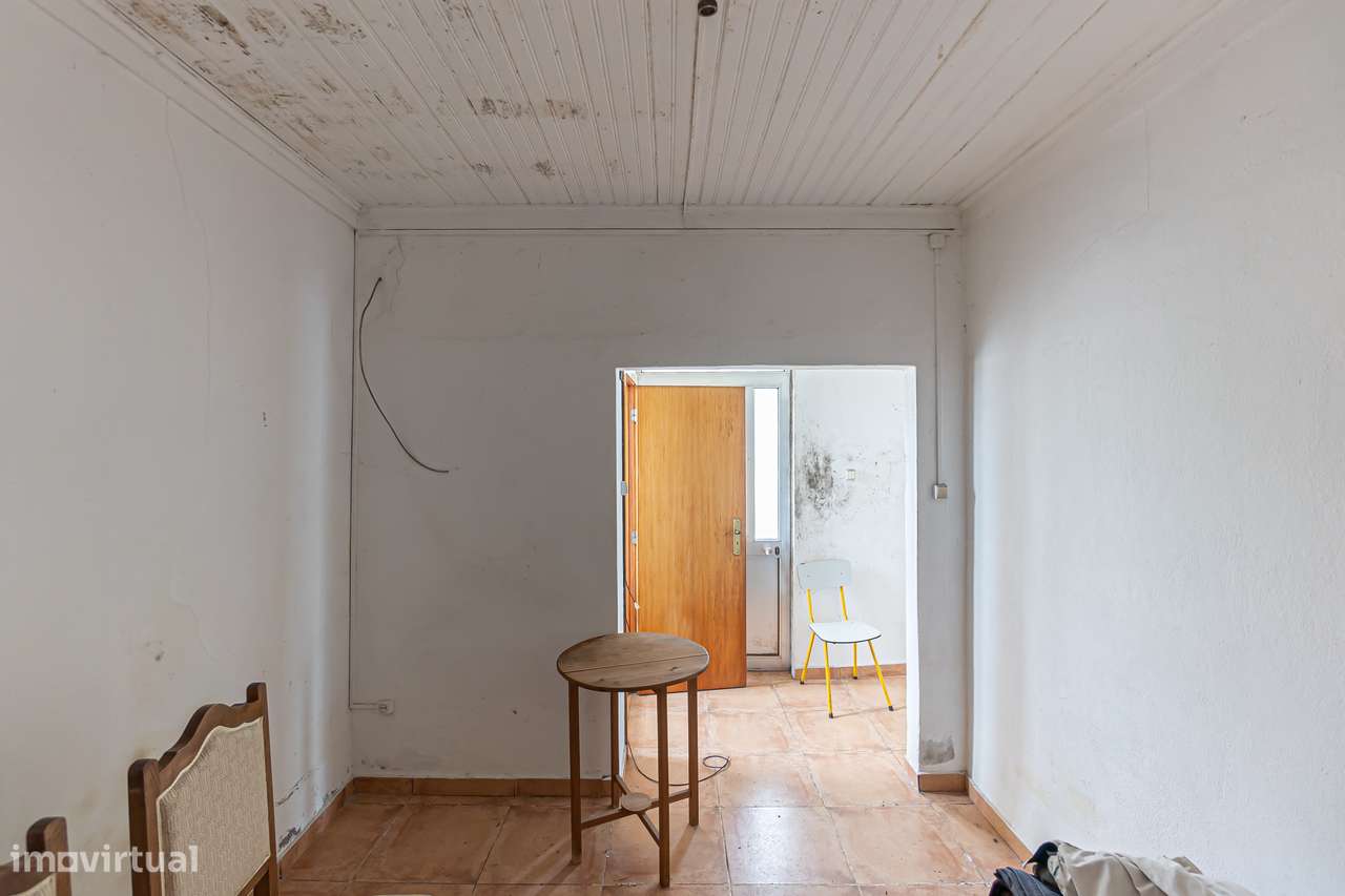 MORADIA T1 | SANTO TIRSO | INVESTIMENTO / REABILITAÇÃO-17