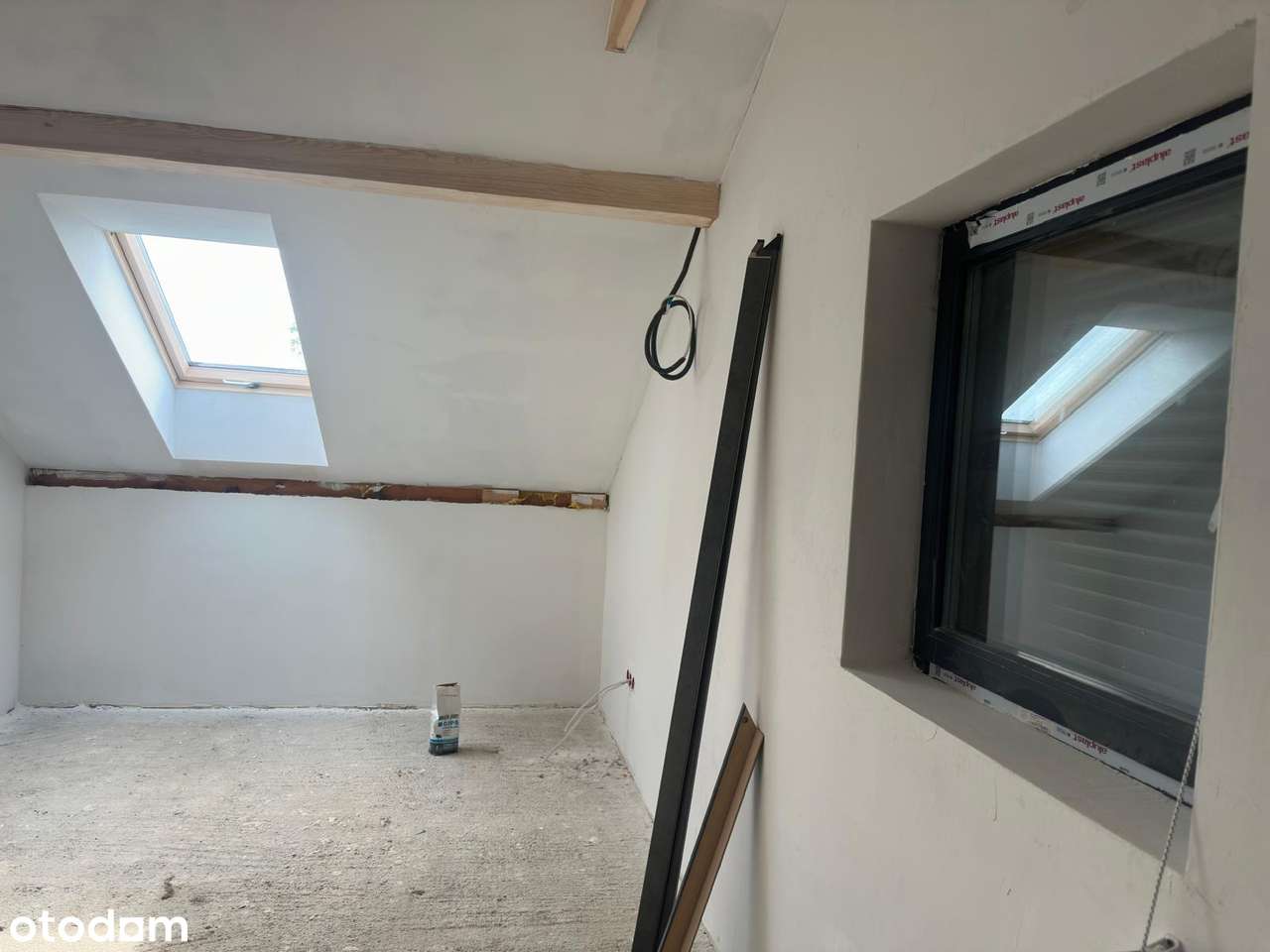 TEREN INWESTYCYJNY 6000 m² Z GOTOWYM BUDYNKIEM-8