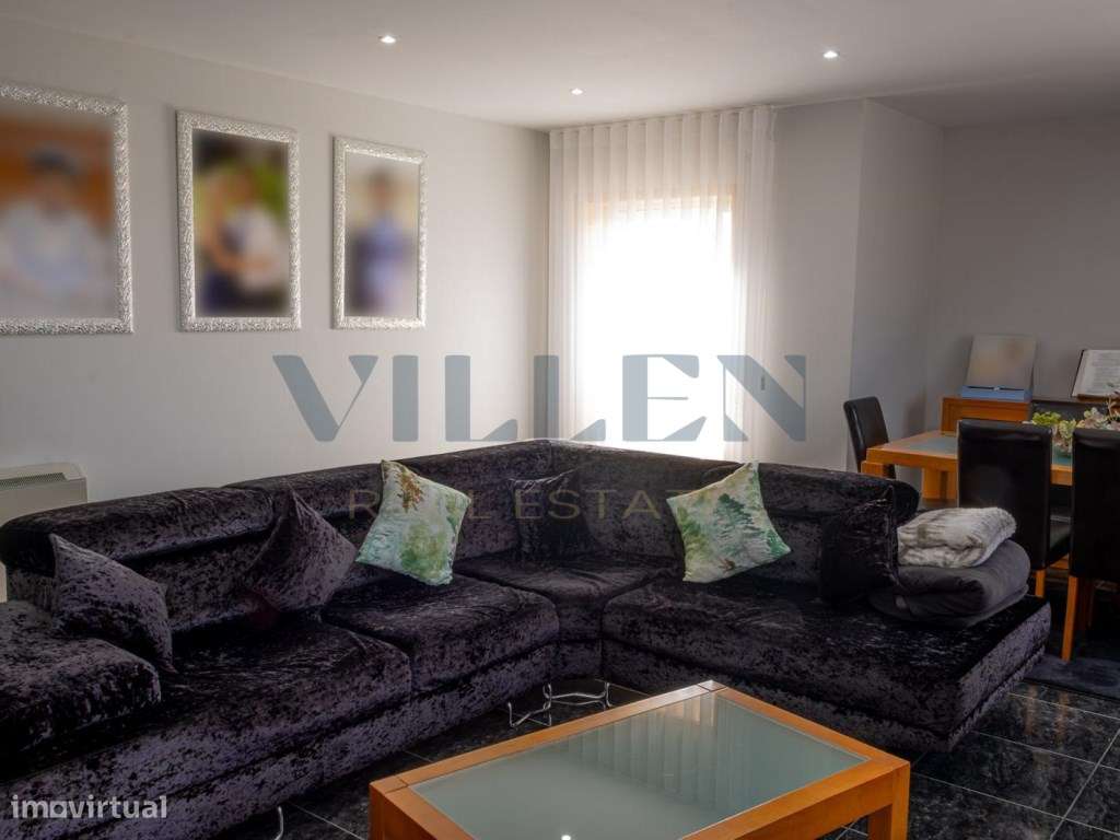 Apartamento T2 com Sótão e Garagem Fechada em Vila do Conde-5