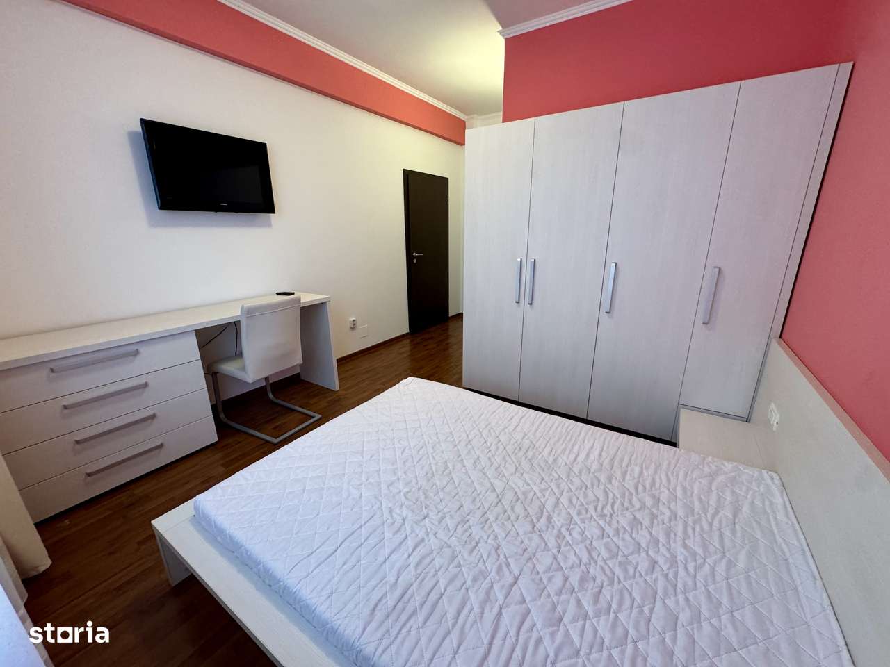 Vand apartament spatios, 3 camere, ARED-UTA-7