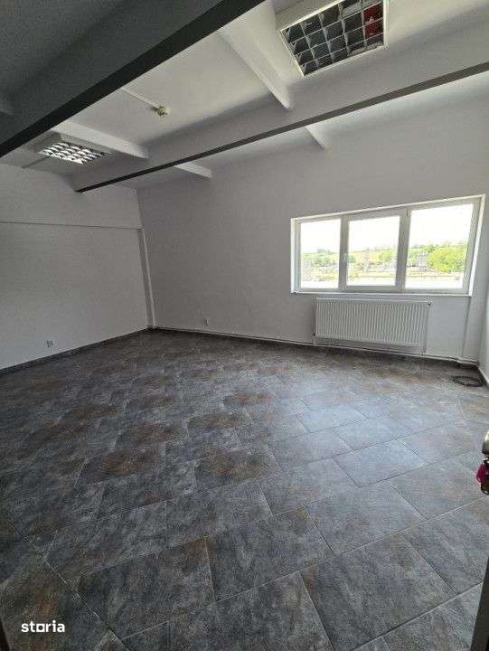 Spatiu birou - Imagine principală: 2/8