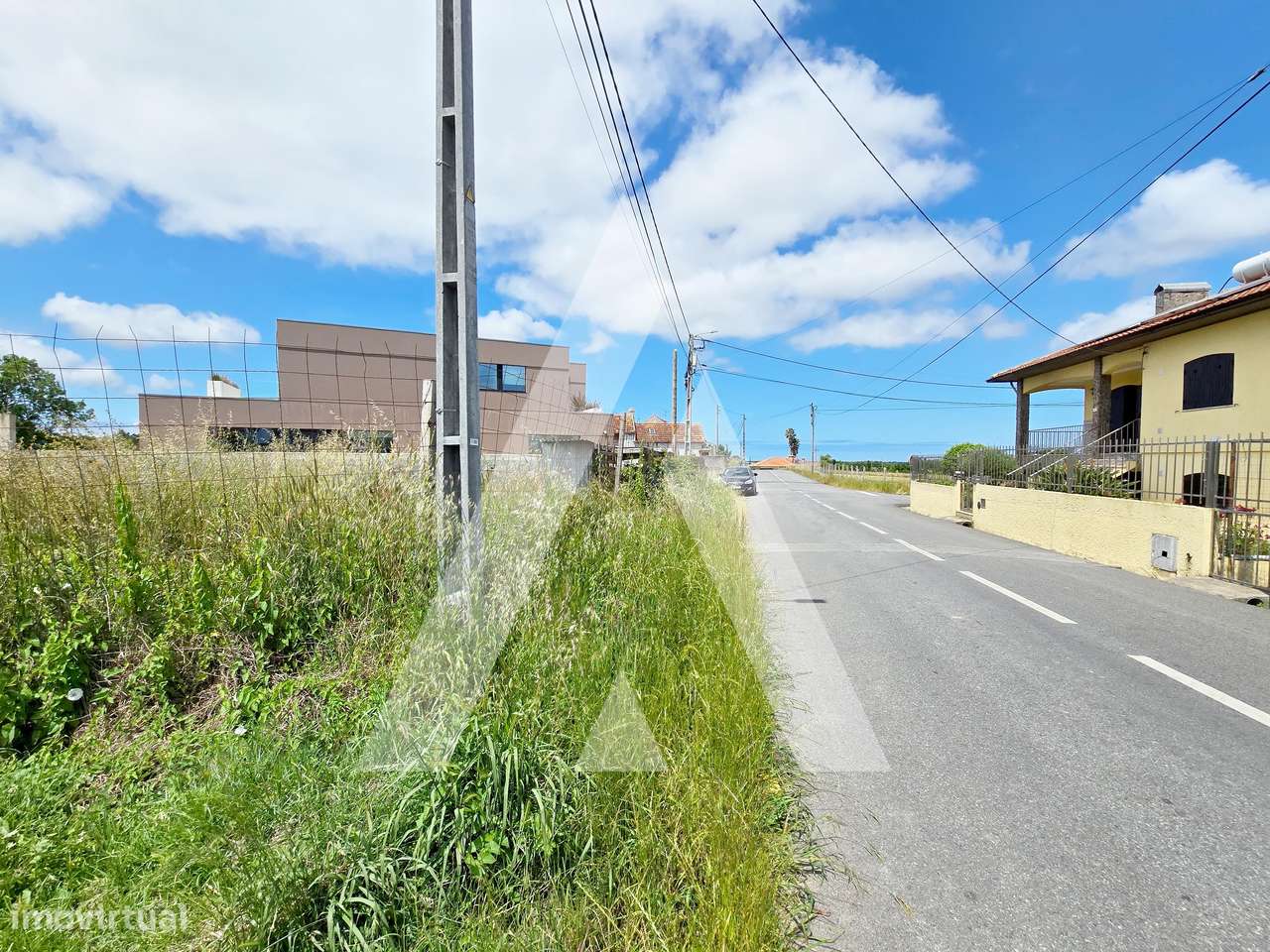 Terreno com projeto aprovado a 7 minutos do centro de Aveiro - Grande imagem: 2/11