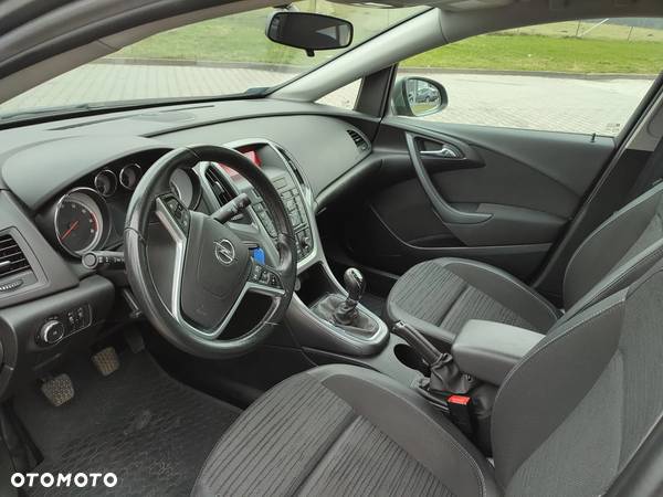 Opel Astra IV 1.6 Enjoy EU6 - 5