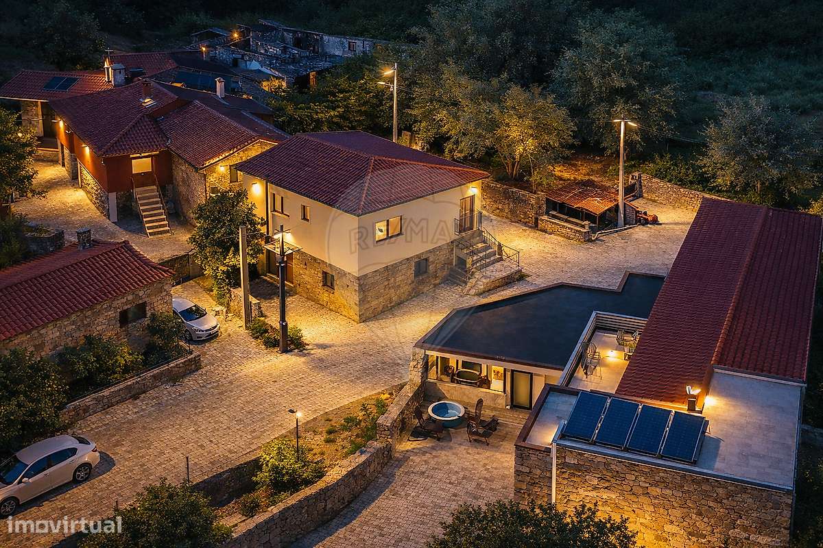 Moradia T5 para venda - Grande imagem: 2/22