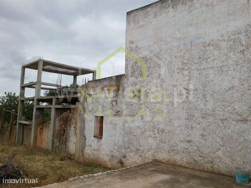 Moradia para Recuperar e Ruína em Vale de Gralhas, Estoi-5