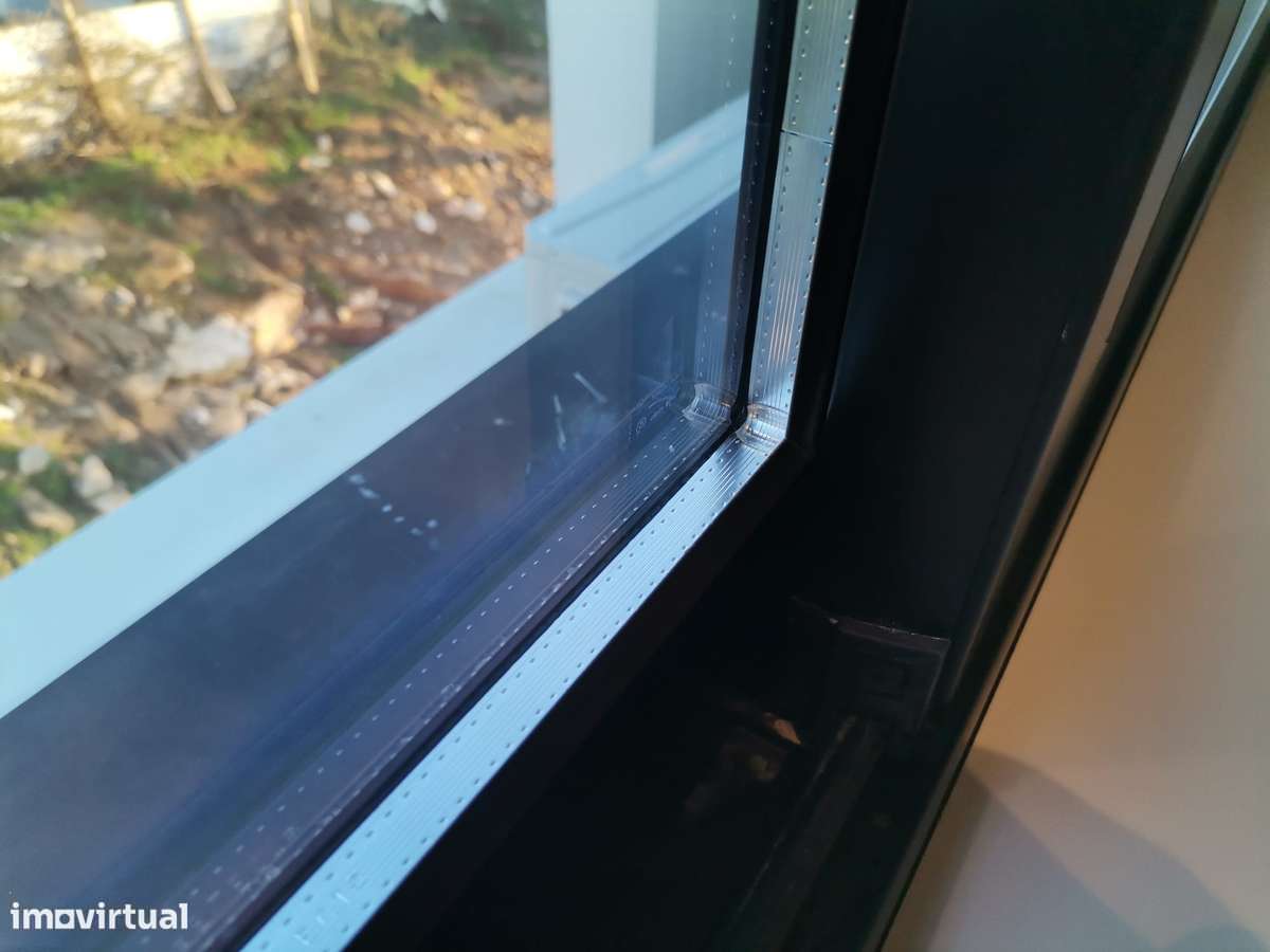 Novo T3 ÚLTIMO PISO de Luxo com TERRAÇO  - Vistas desafogadas-20