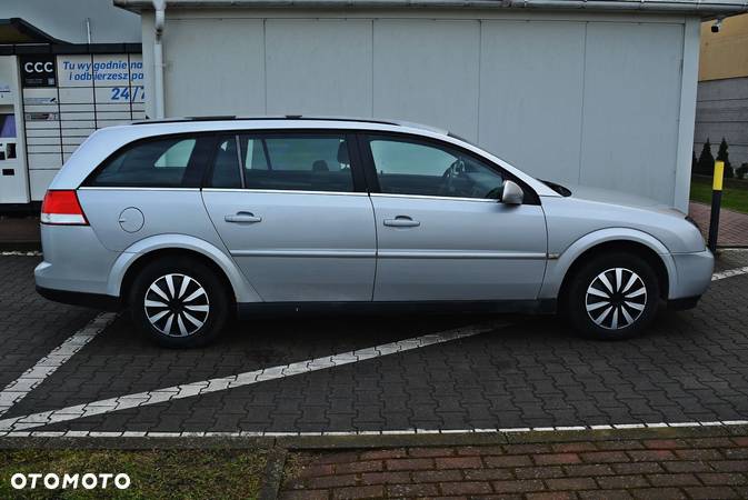 Opel Vectra 1.8 Essentia - 16