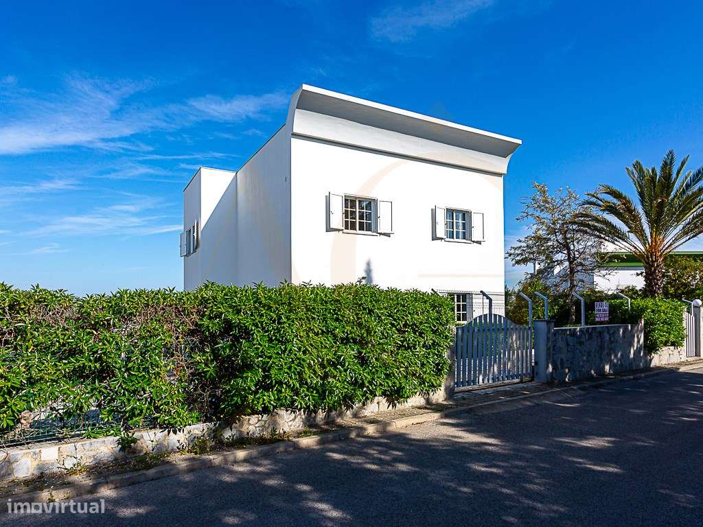 Moradia Exclusiva T4 com Vista Mar e Cidade em Tavira-15
