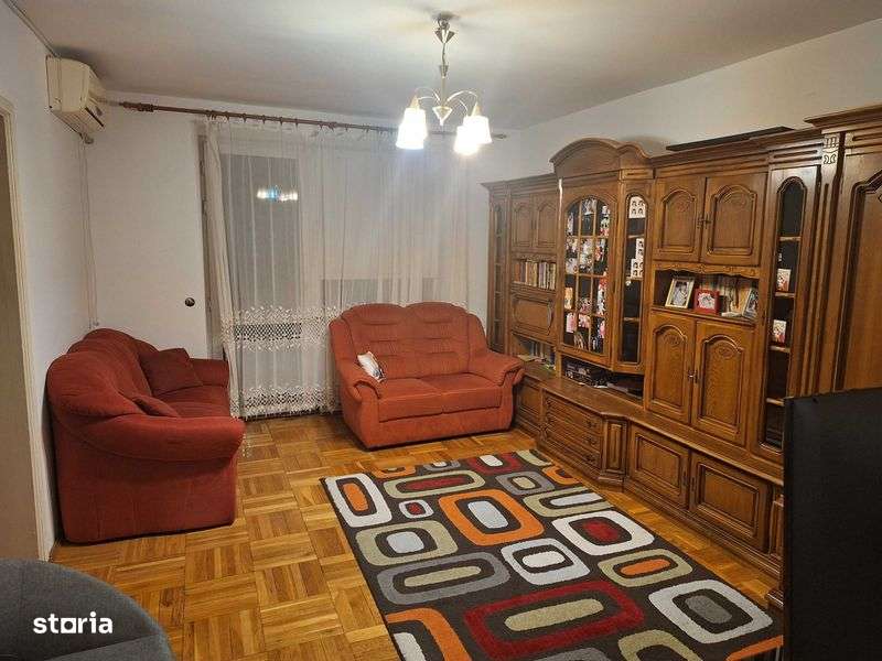 Inchiriere apartament cu 4 camere in Arad, Micalaca - Imagine principală: 5/8