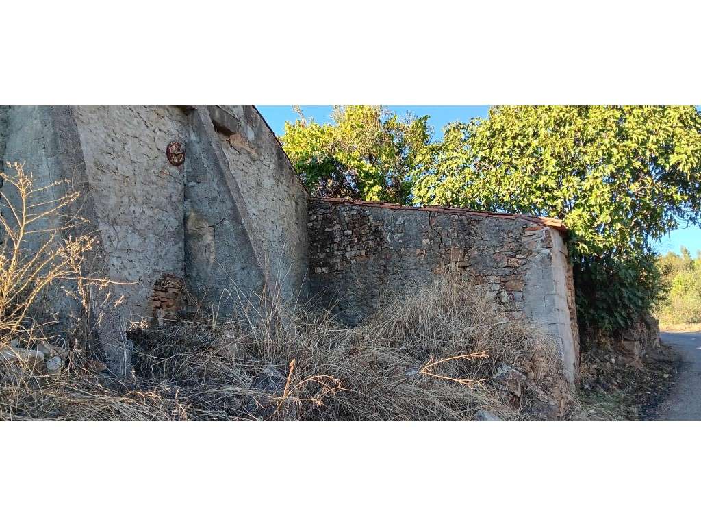 Moradia T2 para Recuperação Total com Terreno de 480 m² - Vale de S... - Grande imagem: 5/10