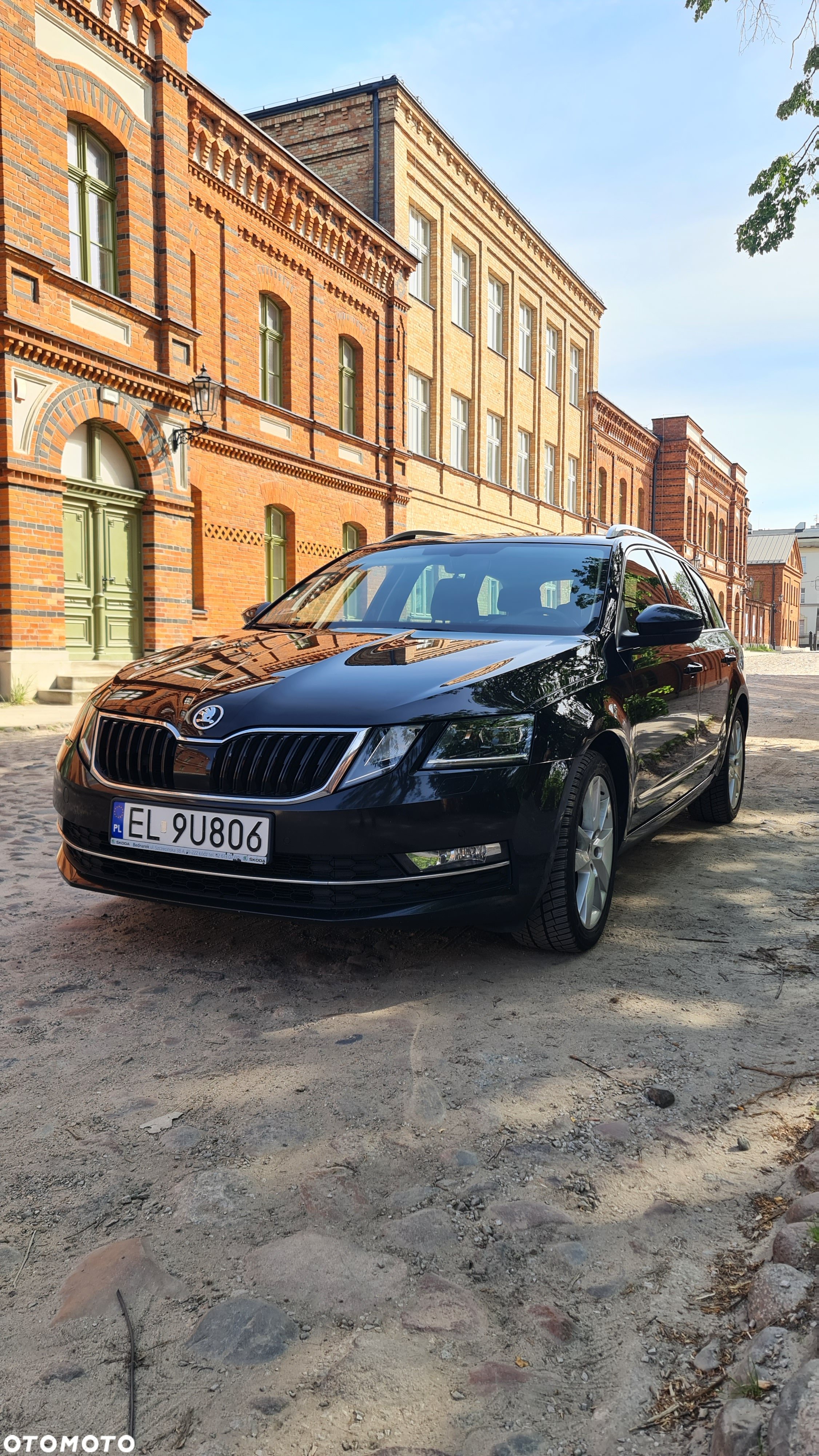 Skoda Octavia 2.0 TDI Style DSG - 2