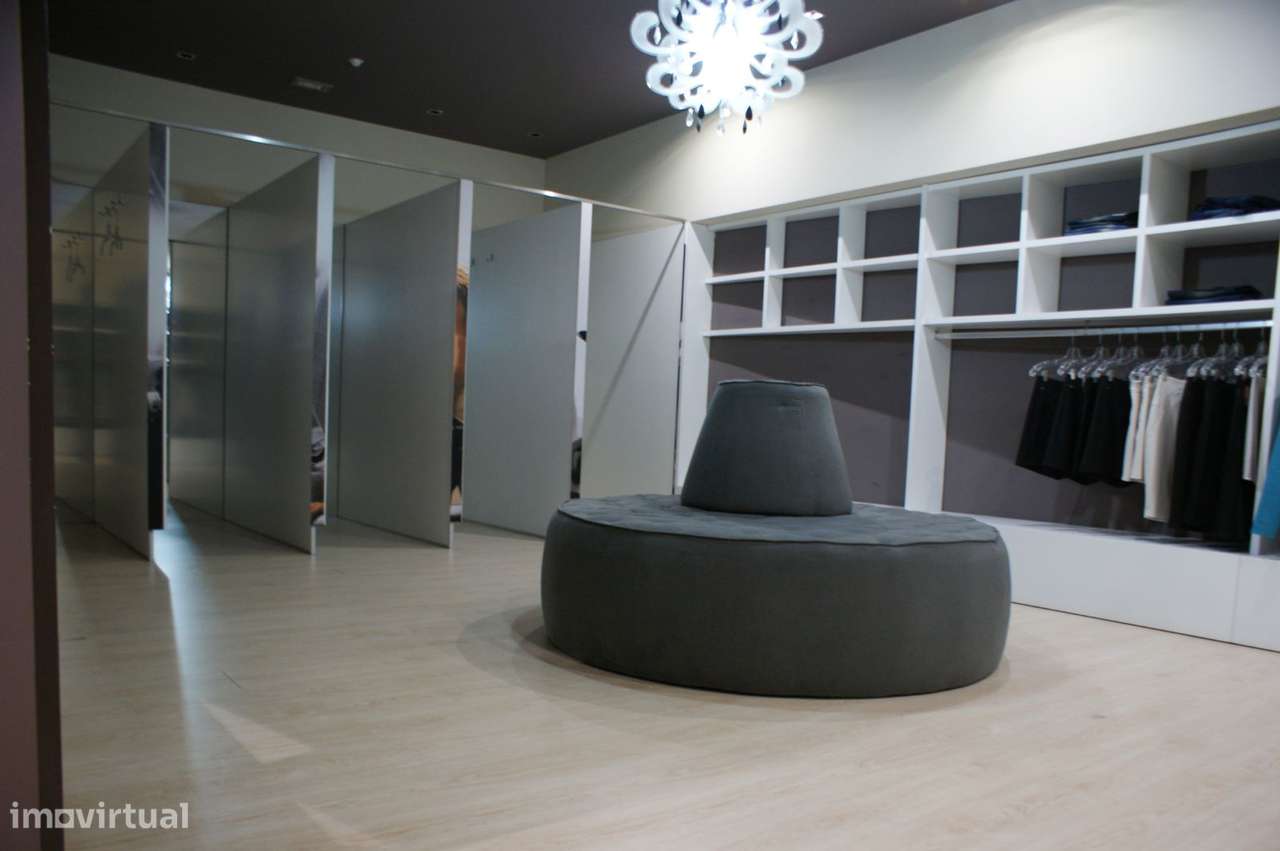 Loja  Venda em Caldelas,Guimarães - Grande imagem: 4/7