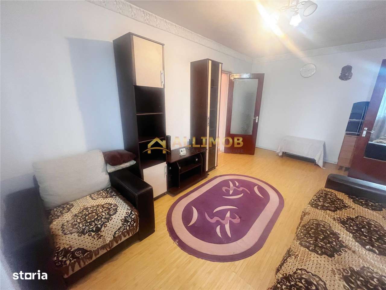 Apartament 2 camere de vânzare în Ploiesti, zona Vest - Imagine principală: 5/15