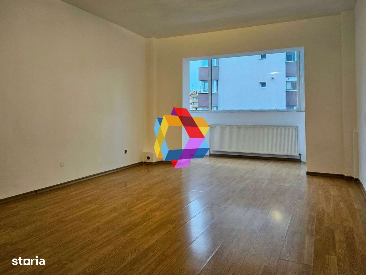 Apartament cu doua camere, zona Racadau 57 mp - vedere spre Tampa-0