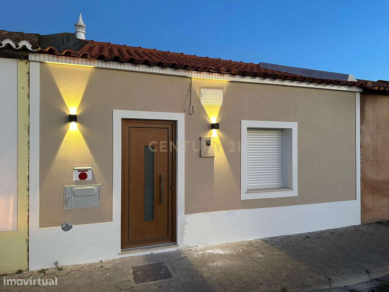 Moradia T1 Renovada em Ferragudo com Excelente Localização - Grande imagem: 1/26