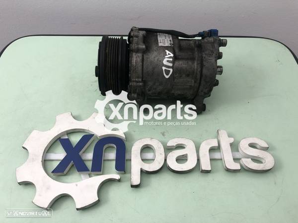 Compressor de ar condicionado VW POLO (6N2) 1.4 10.99 - 09.01 Usado REF. 8FK 351... - 3