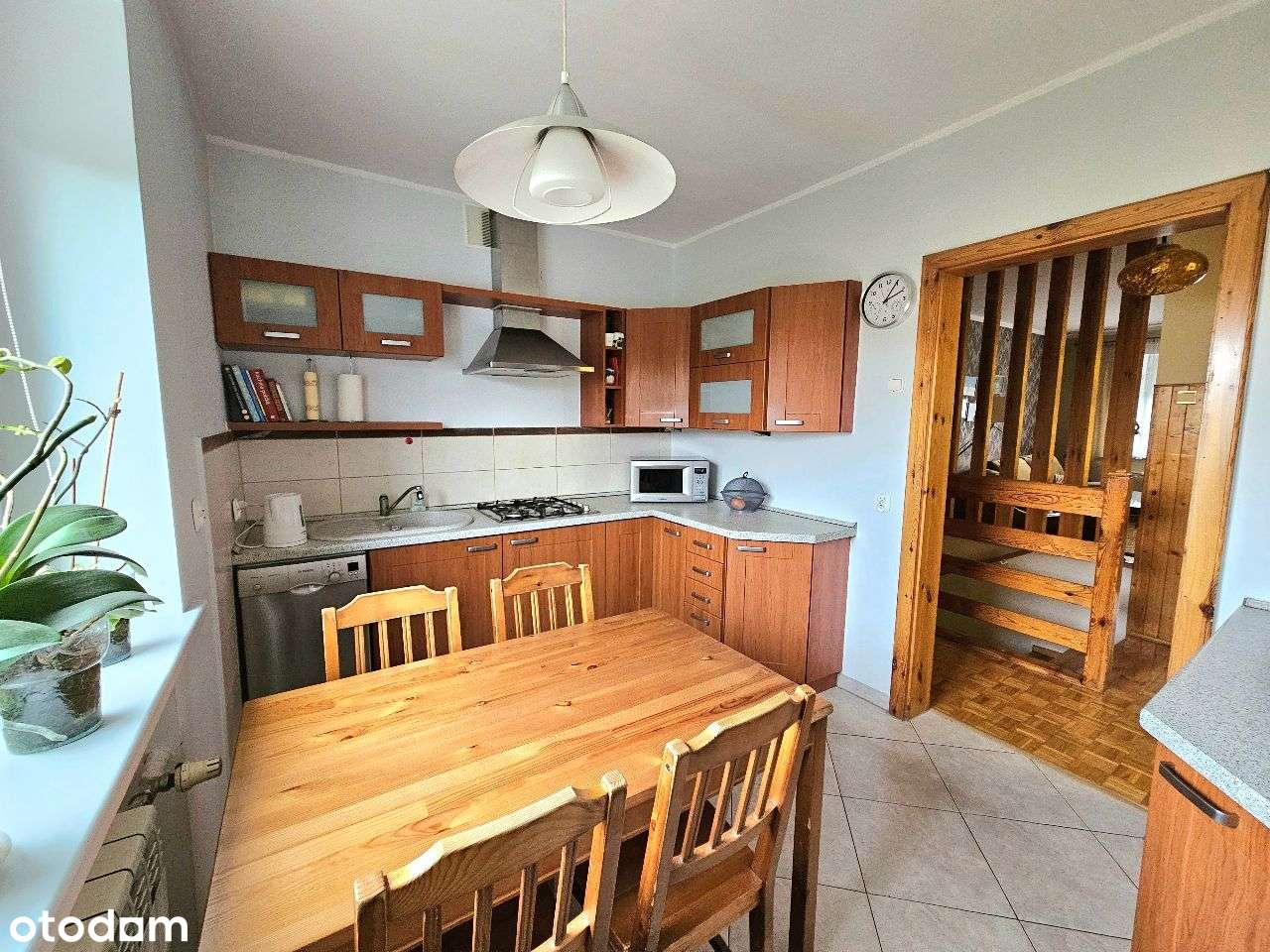 Rodziny dom z przestrzenią na Twój własny biznes - Pełny obrazek: 4/10