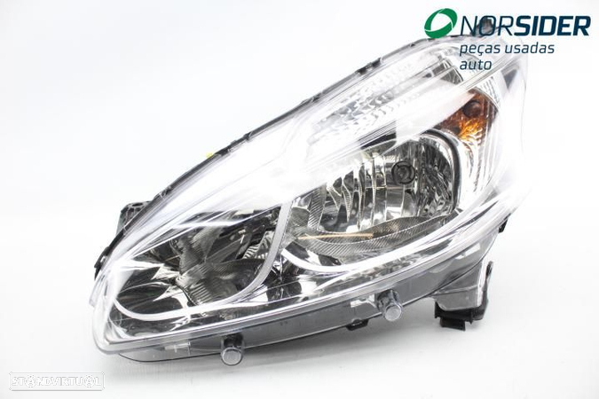 Farol esquerdo Peugeot 208|15-19 - 2