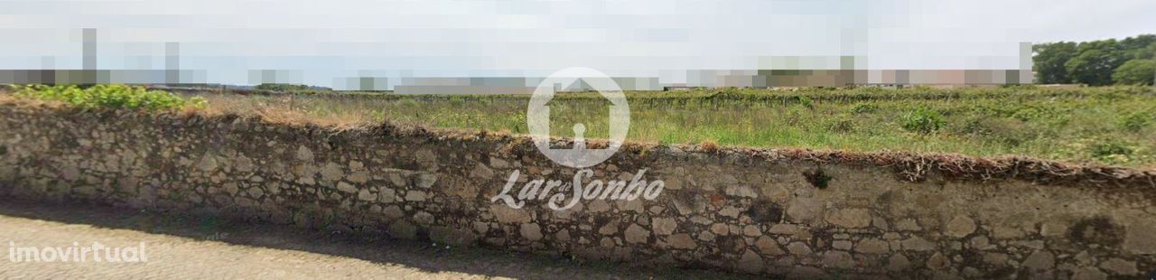 Lote para moradia individual com 638m2 em Macieira da Maia, Vila do...