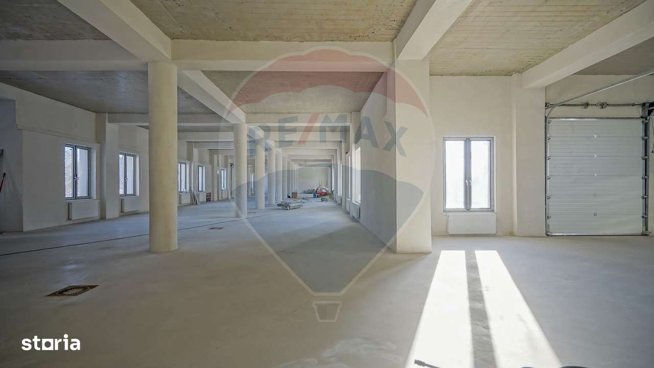 COMISION 0 | Hala moderna si incalzita | curte betonata | 2 niveluri | - Imagine principală: 1/9