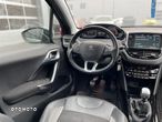 Peugeot 2008 1.2 Pure Tech GPF Allure S&S - 9