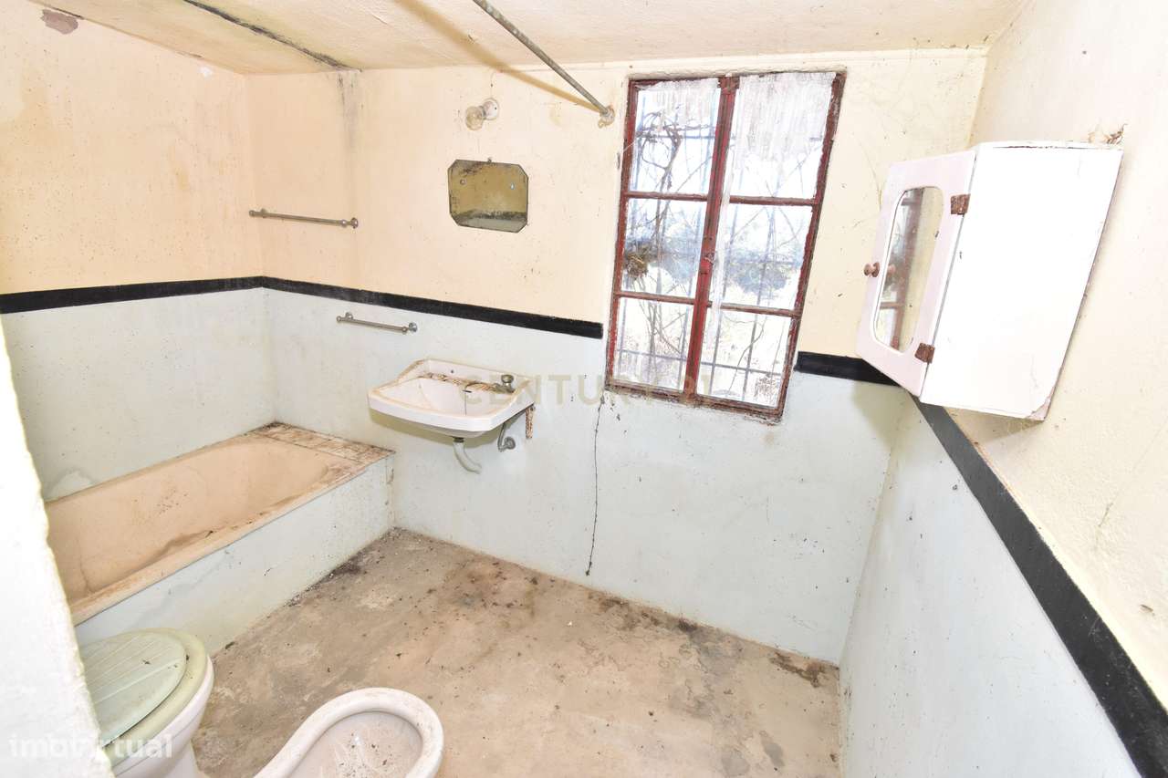 Casa em ruina em Casais do Louco, São Vicente do Paul, Santarém - Grande imagem: 4/20